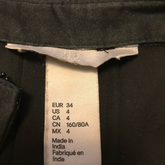 Black button down black shirt, beaded collar, 4 - Picture 5 of 5